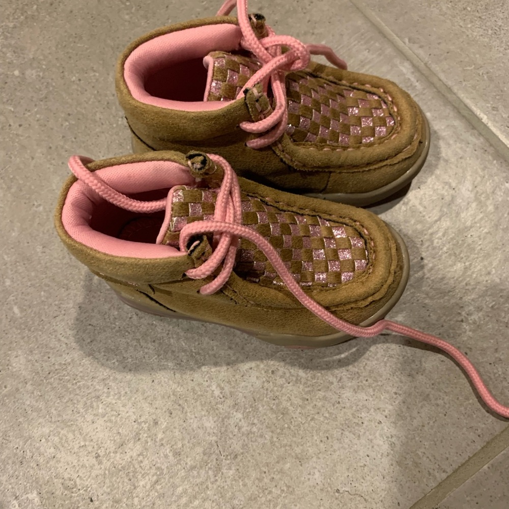 Toddler girl twister boots